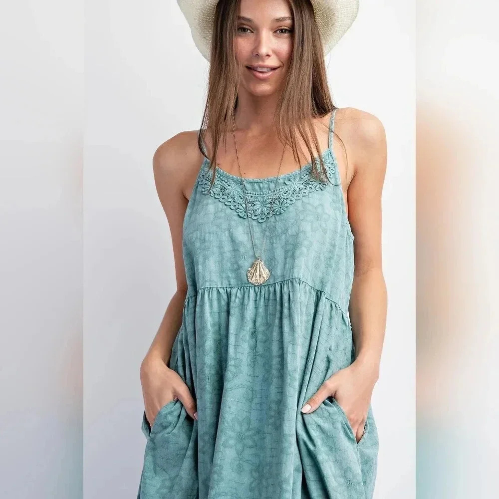 Easel Textured Woven Mineral Washed Cami Dress New - Picture 3 of 3